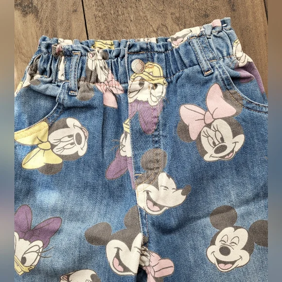 H&N Girls Disney Jeans - Picture 3 of 5
